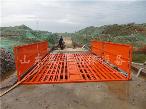 點(diǎn)擊查看詳細(xì)信息<br>標(biāo)題：寬*長(zhǎng)*高 4m*6m*1.2m 100T工程洗車機(jī)  閱讀次數(shù)：4518